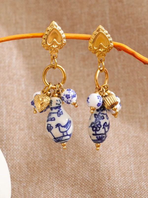 Boucles d’Oreilles Cœur Doré Fleurs Bleues
