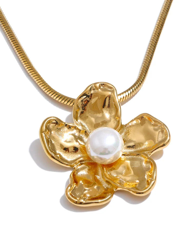 Collier Fleur avec Perle