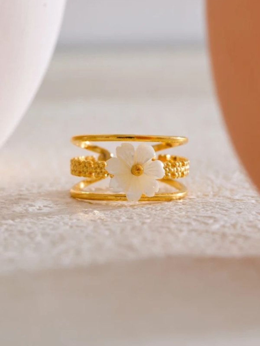 Bague Fleur Blanche