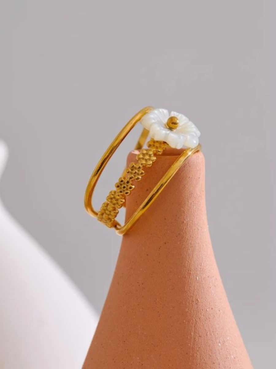 Bague Fleur Blanche