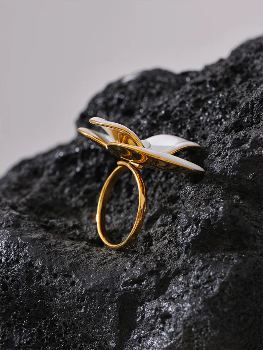 Bague Orchidée blanc