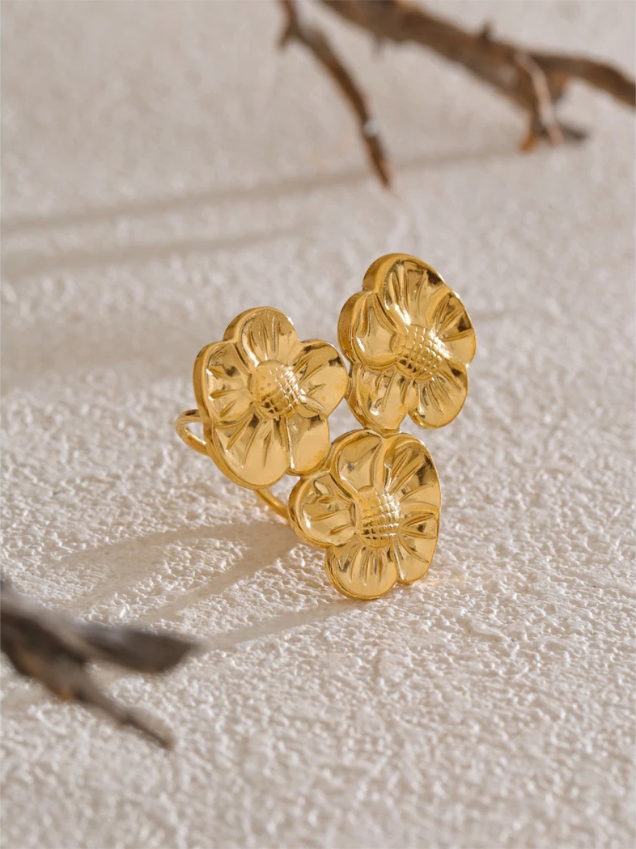 Bague Trois Fleurs doré