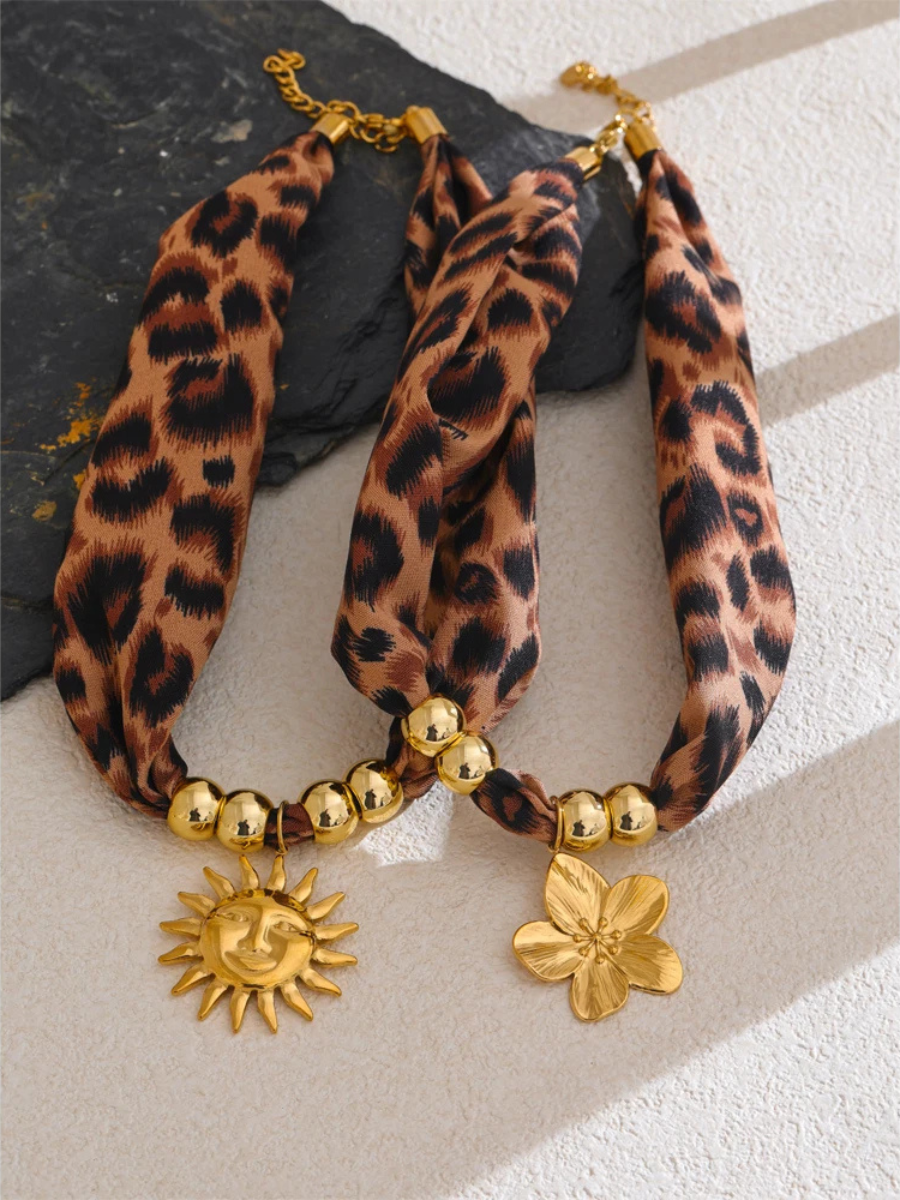 Collier Fleuri - fleur
