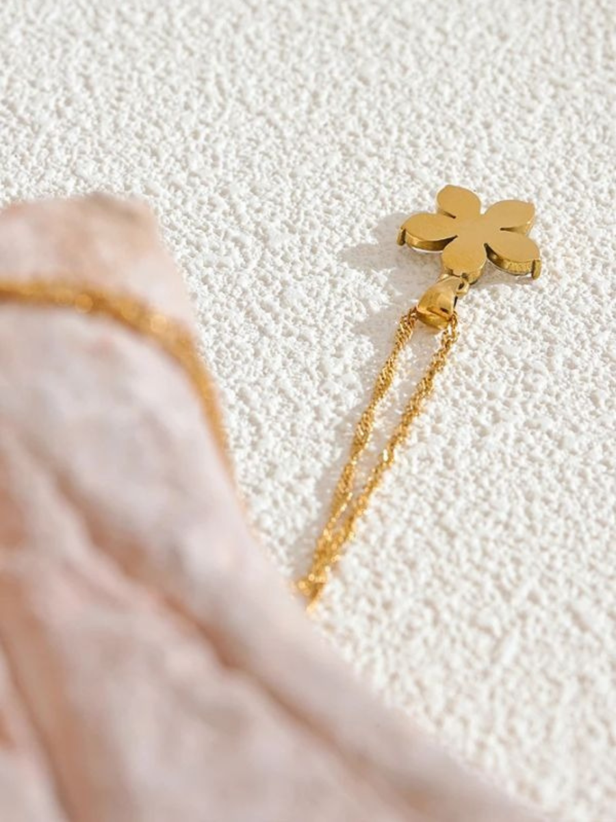 Collier Pendentif fleur