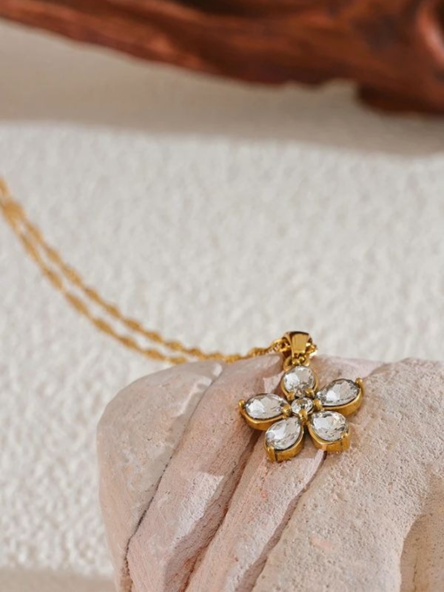 Collier Pendentif fleur