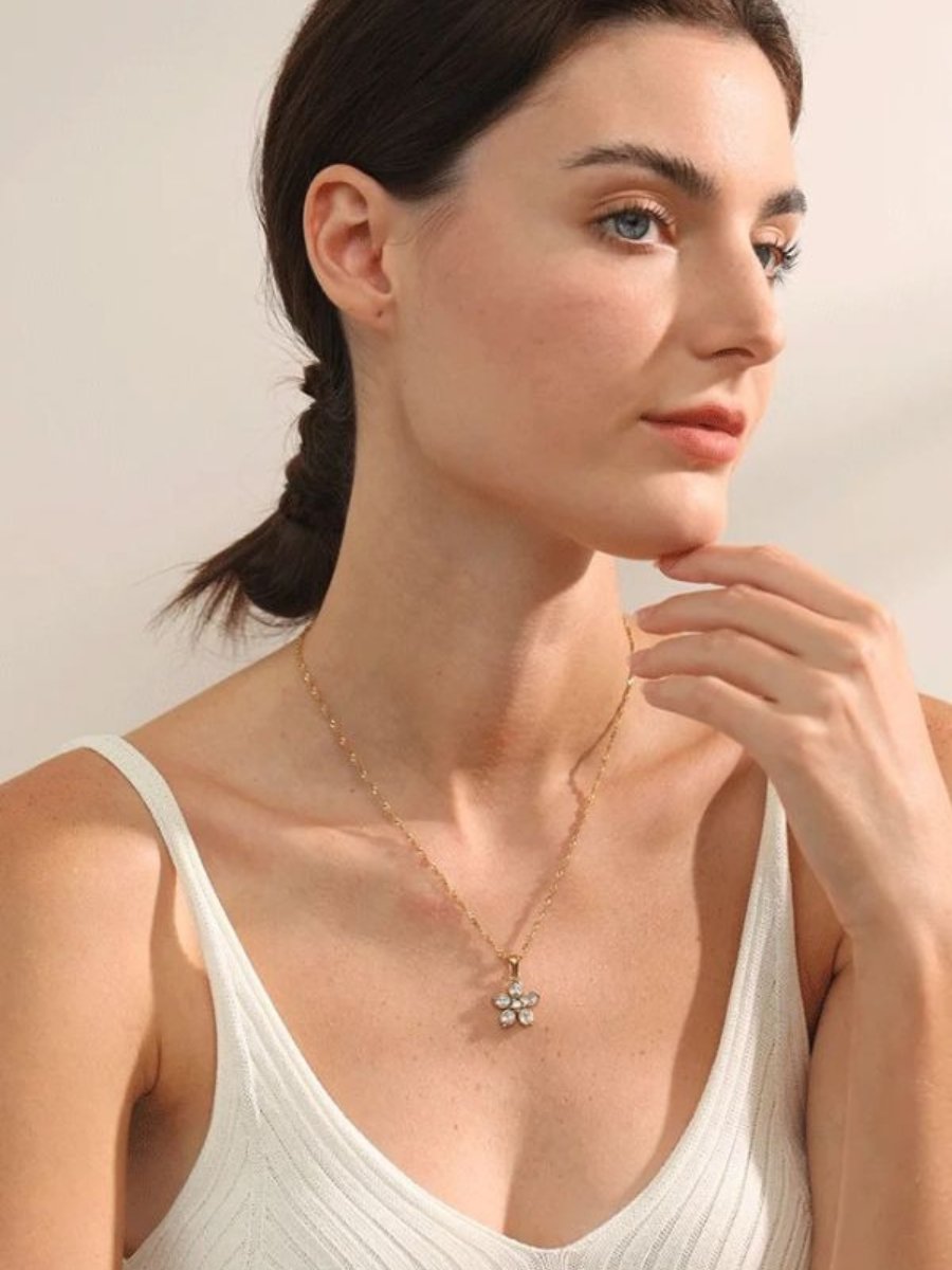 Collier Pendentif fleur